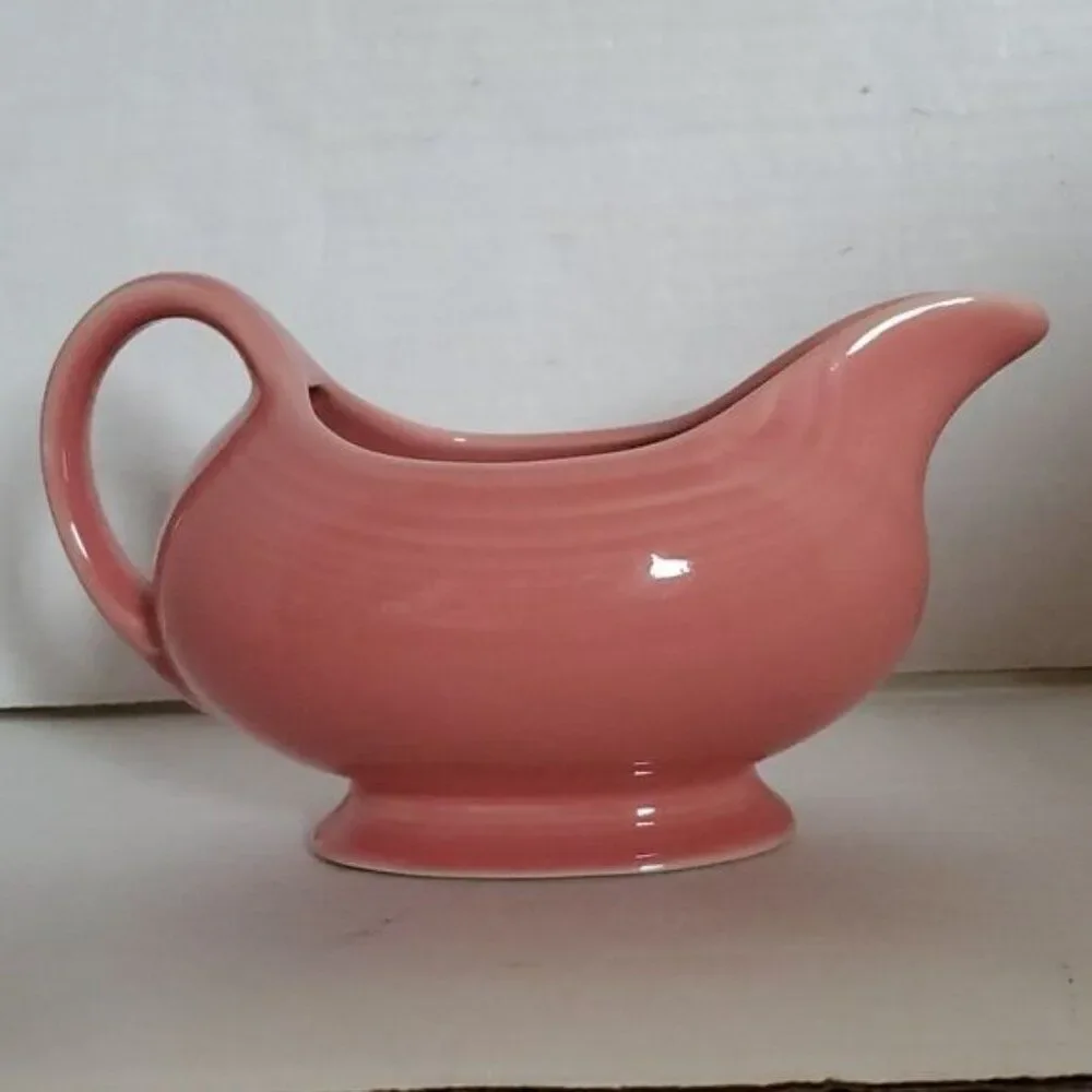 Fiestaware Fiesta Gravy Boat Dish Sauce CERAMIC Peony Pink CONTAINER